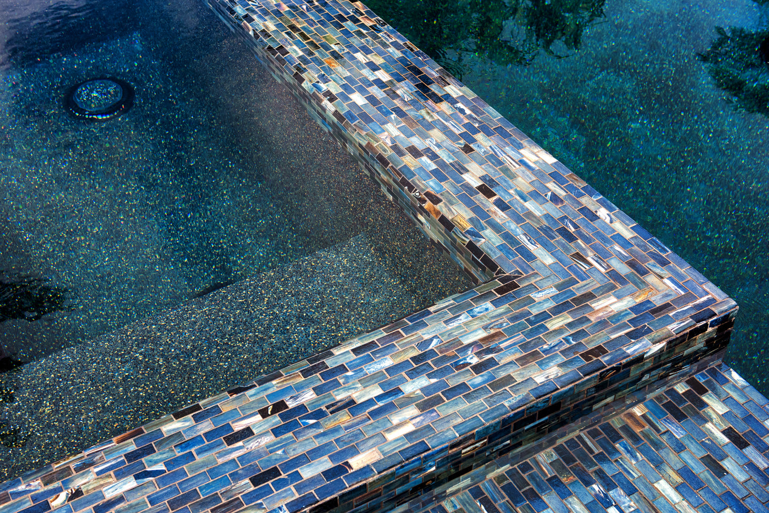 A Beginner’s Guide to Tile Layouts: Herringbone, Chevron, and More