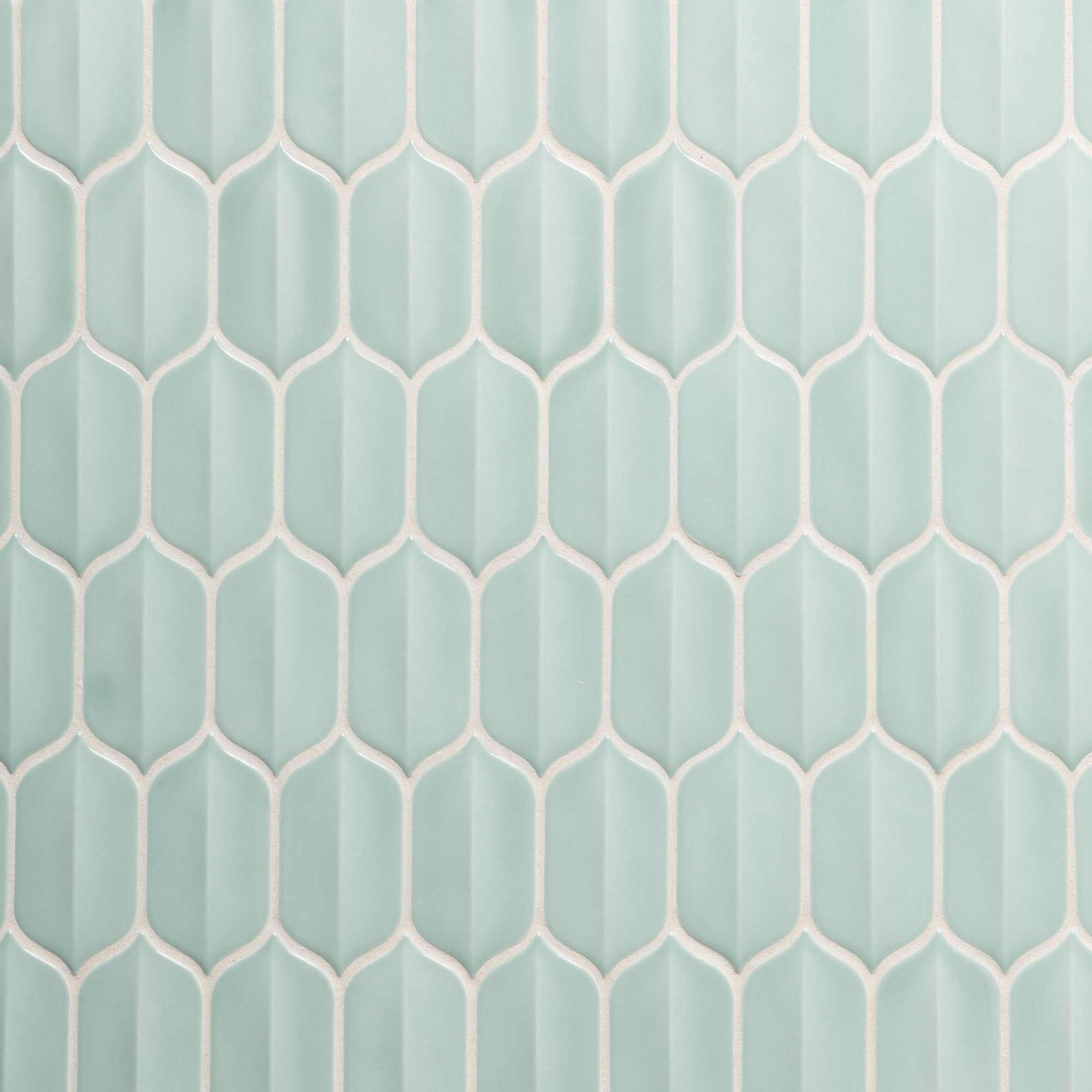 Leaf in Sea Glass - Ciao Bella Tile