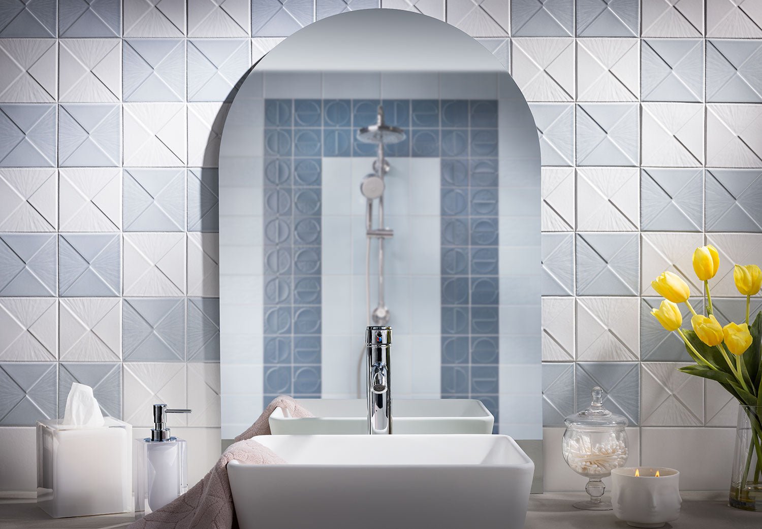 Shelter Island Quadrant in Ice Blue - Ciao Bella Tile